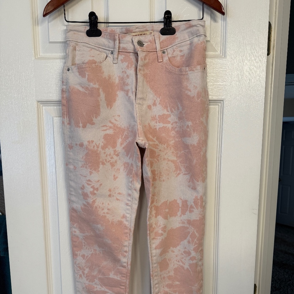 Levi’s 721 High-Rise Skinny Ankle Jeans – Pink & White Tie-Dye